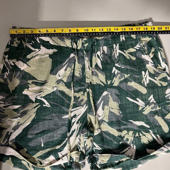 XCVI Wearables Shorts Womens‎ XL Green Camo Drawstring Cotton Pockets Casual - Picture 10 of 13